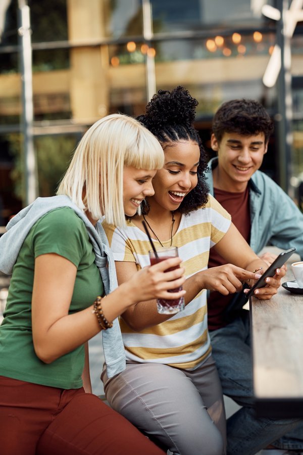 Messages vacances amusants : des souhaits qui font sourire !